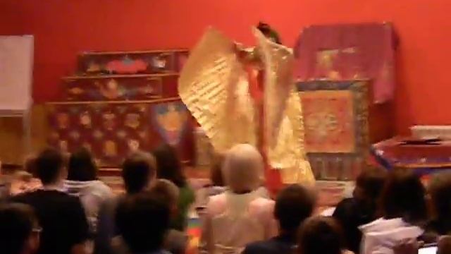 "Танец Дракона" смотреть онлайн