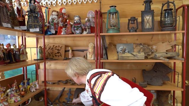 Музей быта народов русского севера "Истоки". Знакомство с русской избой. Сени. смотреть онлайн