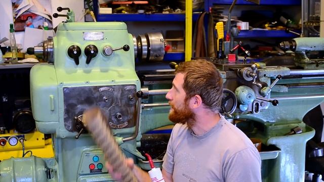 Soustruh TOS S28 Žebrák - výměna oleje, těsnění, stírátka, vymezení vůle смотреть онлайн