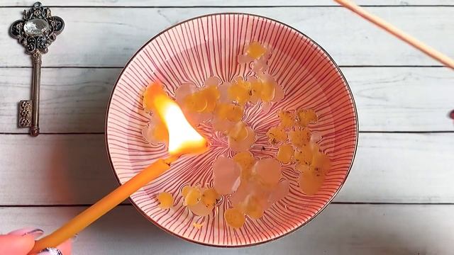 ❗️С КЕМ ВАС СВЕДЁТ СУДЬБА??КАКИЕ ЛЮДИ НА ПОРОГЕ??Лунное Гадание на воске смотреть онлайн