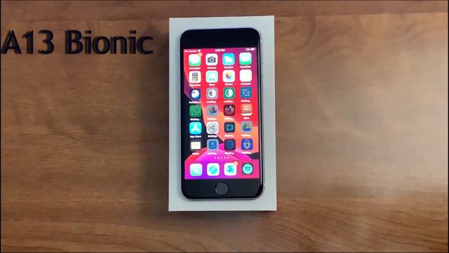 iPhone SE 2020 Unboxing & In-Depth Review! смотреть онлайн