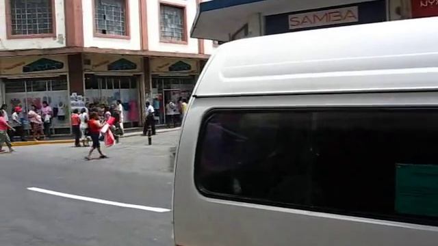 Street life in Merida, Mexico смотреть онлайн