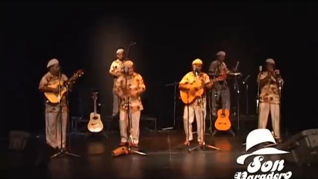 LA NEGRA TOMASA (BILONGO) SON VARADERO - Música Cubana en Vivo смотреть онлайн