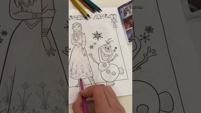 Olaf & Anna раскраска для детей смотреть онлайн