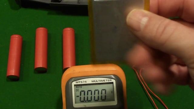 HOW TO: Use Lithium 3.7v batteries in small Arduino projects. смотреть онлайн
