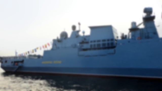 Санкт-Петербург накануне дня Военно-Морского Флота РОССИИ (дня ВМФ).28 июля 2016 г.Saint-Petersburg смотреть онлайн
