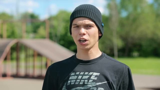 Скейт: навыки движения по городу | Школа скейта #3 смотреть онлайн