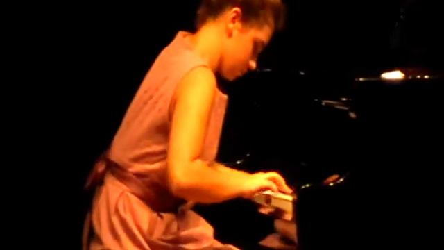 3 Debussy, Bruyeres смотреть онлайн