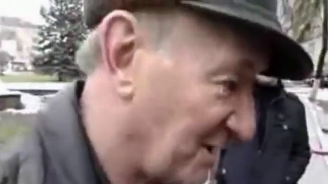 Ты на какой день свою девушку поцеловал в губы??? смотреть онлайн