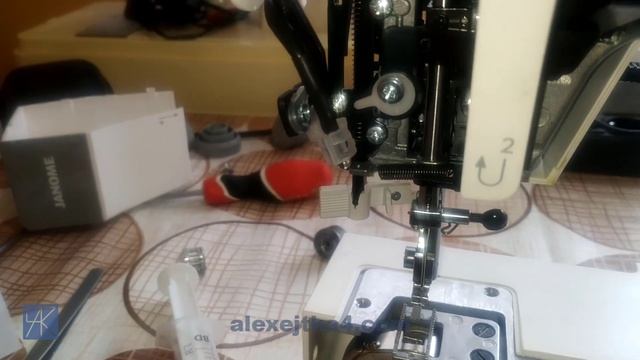 ✓ Юбилейная швейная машина Janome/Джаноме 1522** - что внутри? стоит покупать?