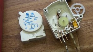 Устройство  холодильника.Как проверить таймер оттаивания DBZD-1430-1