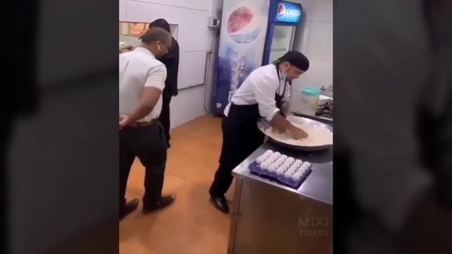 TOTAL IDIOTS AT WORK #48 | Fail Compilation 2022 смотреть онлайн