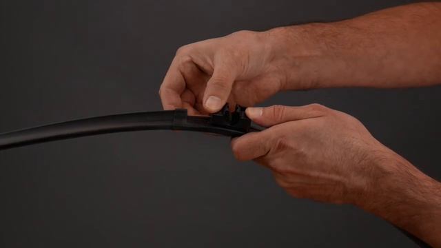 Pylon Beam Blade Side Pin 22mm Long Finger Installation Video смотреть онлайн