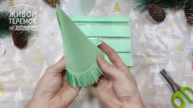 Поделка для садика "Ёлочка" из цветной бумаги. Быстрая поделка своими руками. смотреть онлайн