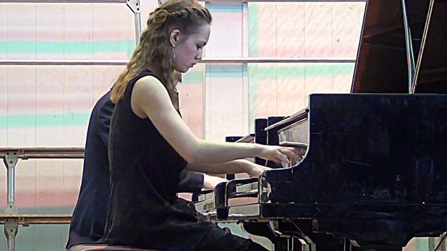 Saint-Saens(Сен-Санс).Danse Macabre(Пляска Смерти) смотреть онлайн