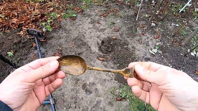 Вышел покопаться на огород / коп / приборный поиск смотреть онлайн