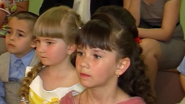 Поздравление от малышей на выпускном в детском саду смотреть онлайн