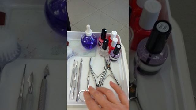 Учебный центр по маникюру. смотреть онлайн