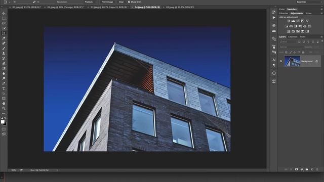 The Perspective Crop Tool! - Photoshop CC Tutorial смотреть онлайн
