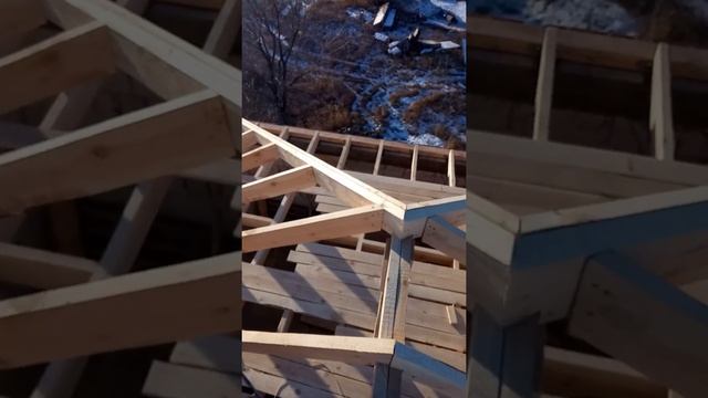 вальмовая крыша с эркером(в стропилах) смотреть онлайн