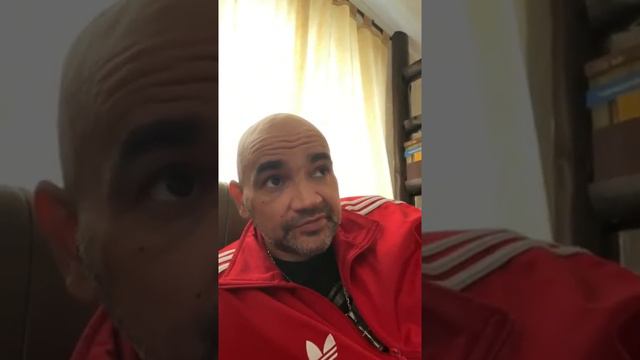 Андрей Щадило про Домбровского, новый Айфон, УСИКА и Саню Емельяненко смотреть онлайн