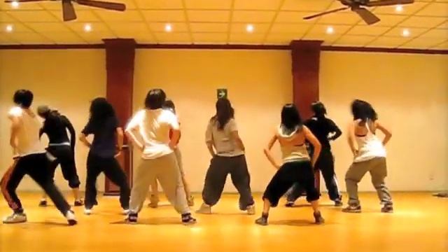 CLASES DE REGGAETON 5ta. parte...JL DANCE STUDIO.COREOGRAFIA JESUS NUÑEZ. смотреть онлайн