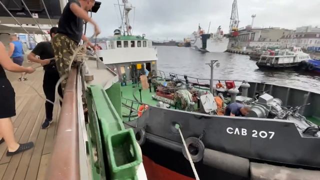 Откачка подсланевых вод на Фрегате надежда. смотреть онлайн