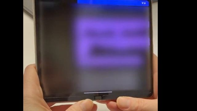 Google Pixel Fold Leaks on Video; UGLY AF! смотреть онлайн