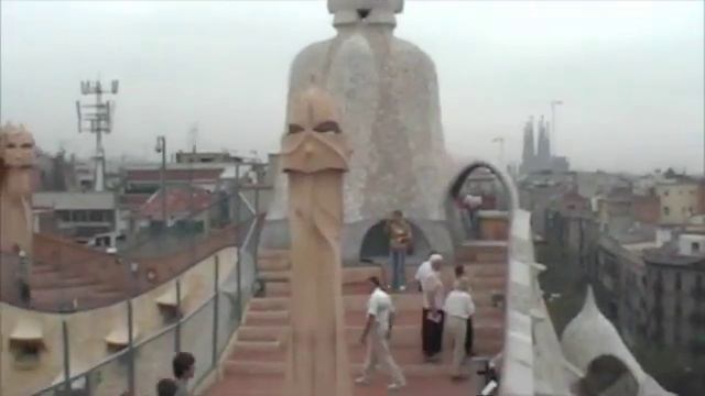 Casa Milá / La Pedrera, Antoni Gaudi, Barcelona, 1906-1910. смотреть онлайн