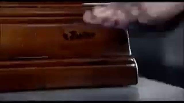 Le Fablier spot смотреть онлайн