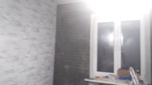 Декор стен под кирпич  (варианты  материала)