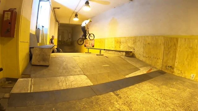 стрит под крышей смотреть онлайн