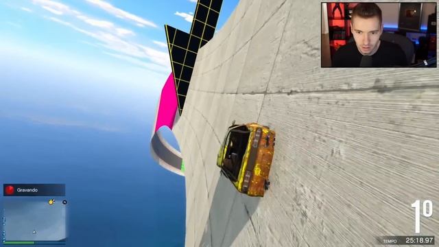 GTA V Online: CORRIDA com 2x TÚNEL TRIANGULO SECRETO! смотреть онлайн