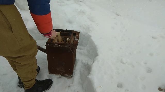 Как расплавить алюминий зимой. Все просто 2 плюшки 1.5кг смотреть онлайн