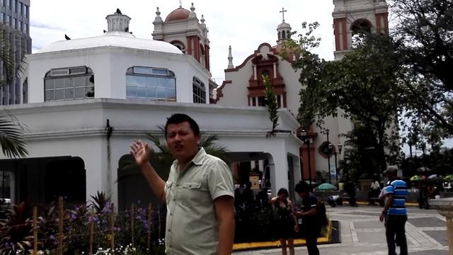 presentación del parque central de San Pedro Sula смотреть онлайн
