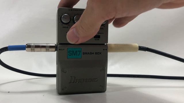 Vintage '90s Ibanez SM7 Smash Box Guitar Pedal смотреть онлайн