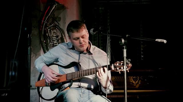 Дорогие мои москвичи - Леонид Утесов (на гитаре) смотреть онлайн