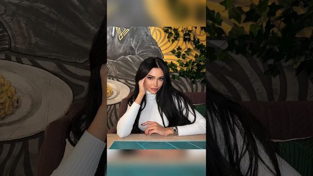 Ama Tamerlanova - American Model & Instagram Star ⭐️ Biography & Info