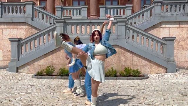 【KPOP IN PUBLIC | ONE TAKE】LE SSERAFIM 'ANTIFRAGILE' 【Cover by DisCover】 смотреть онлайн