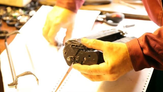 Как заправить картридж лазерного домашнего принтера смотреть онлайн