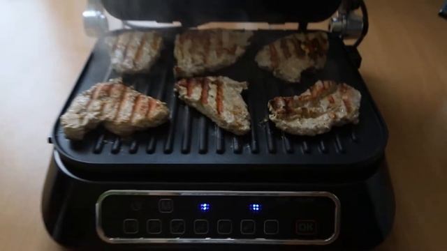 Гриль Redmond SteakMaster RGM-M807. Обзор, примеры готовки (мясо, овощи, вафли, шаурма, бургеры). смотреть онлайн