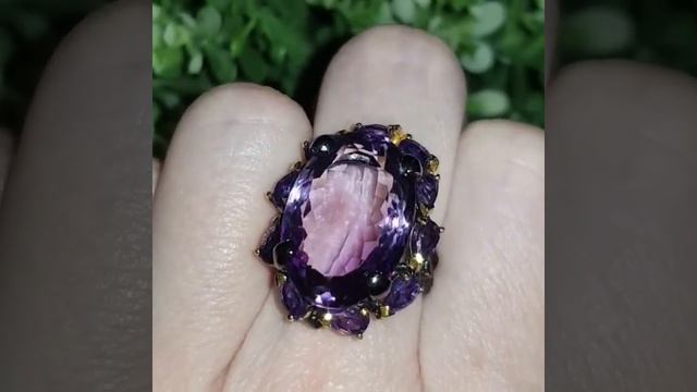 ШИКАРНОЕ КОЛЬЦО С АМЕТИСТОМ 20/14 мм, 18 размер. 26 КАРАТ! ЦЕНА 9500₽ смотреть онлайн