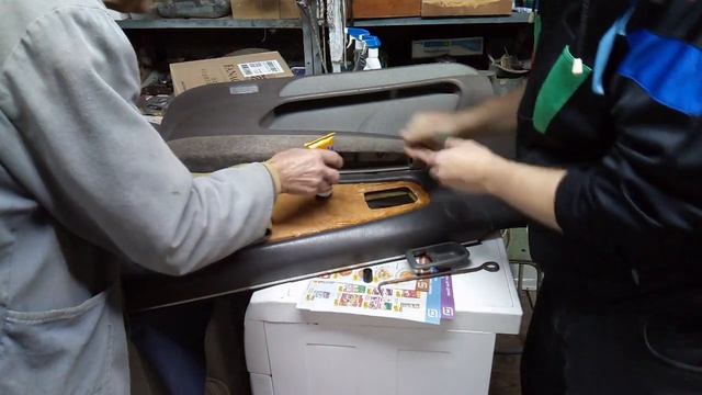 Ремонт дверных карт  Toyota Cresta GX100