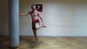 Тайский бокс (муай тай). Техника ударов ногами. Урок №2-Muay Thai. Technique of shots by feet