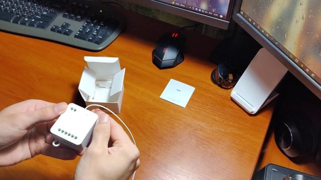 Двухкональное реле Yeelight Smart Dual Control Module Wi-Fi White EU (YLAI002) смотреть онлайн
