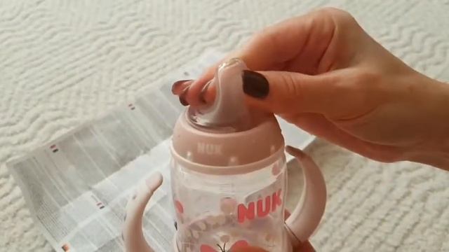 Поильник фирмы Nuk.Обзор поильника. смотреть онлайн