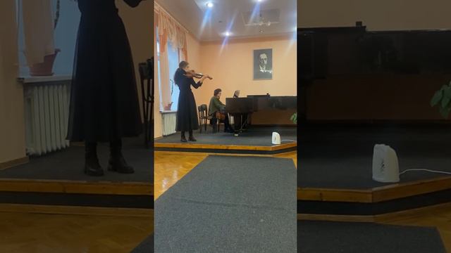 Солонінко Яна Луцьк О Новачек Безперервний рух смотреть онлайн