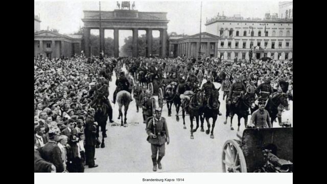 Almanya'yı ikiye bölen Brandenburg kapısı смотреть онлайн