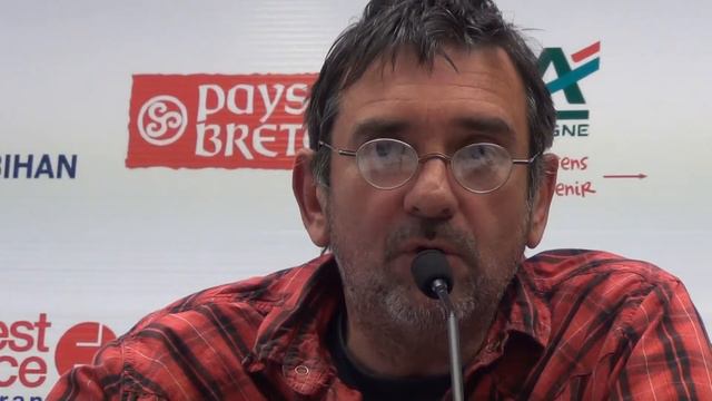 Ronan Guebleiz : fest noz en UNESCO смотреть онлайн
