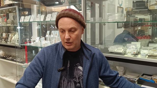 Позвоните мне, Ольга, позвоните! Я буду рад, если Ольга мне позвонит. Обращение к будущему инвестор смотреть онлайн
